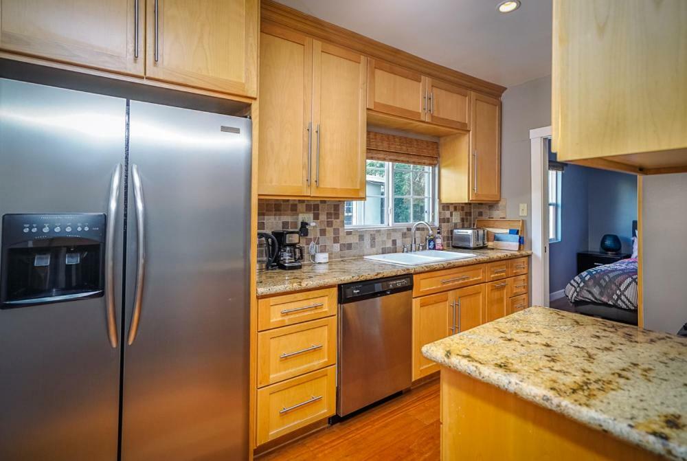 Stylish 2 Bed & 2 Bath At The Heart Of Hollywood With Free Parking - One Car Only Apartment ลอสแอนเจลิส ภายนอก รูปภาพ